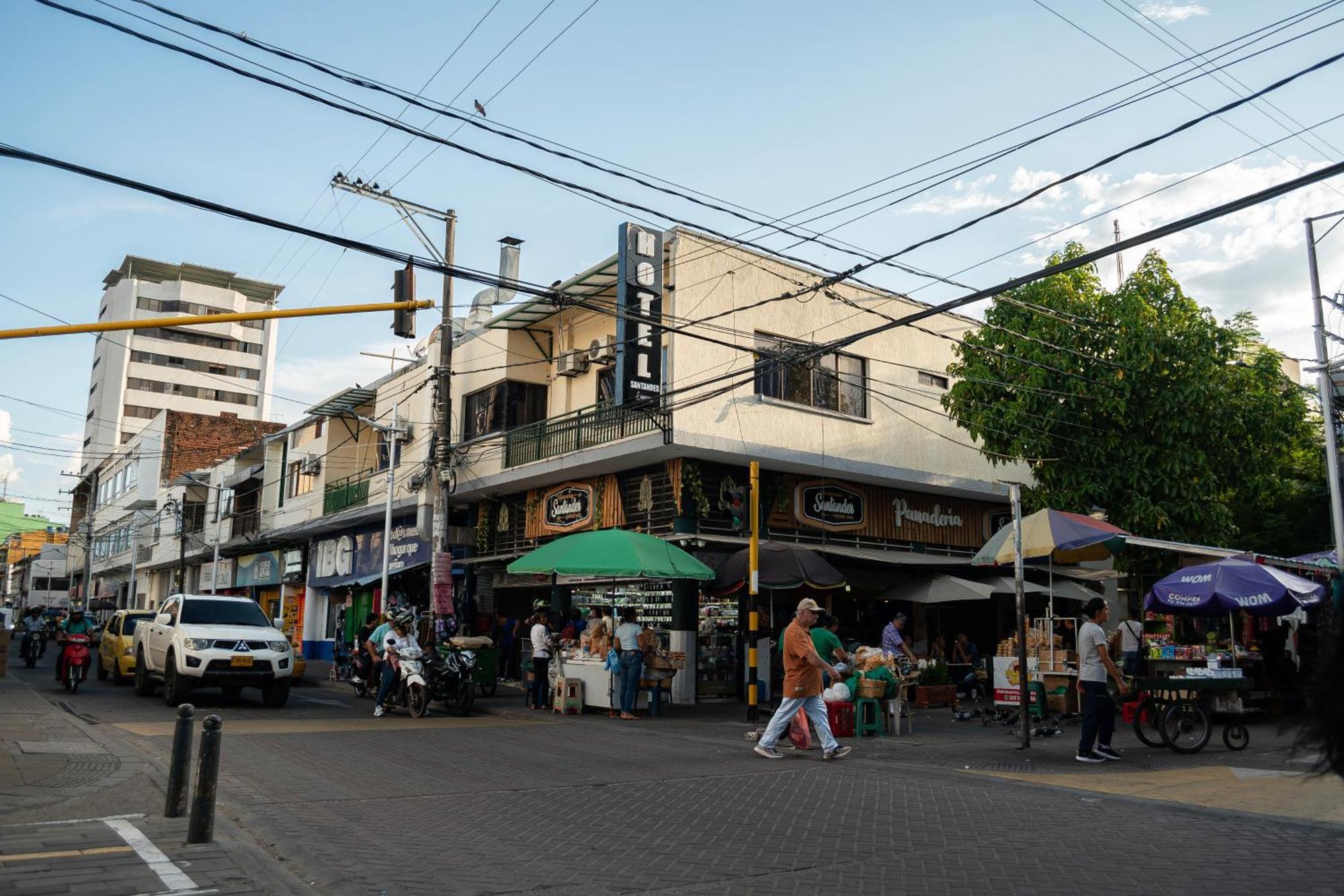 Hotel Santander Express Neiva  Esterno foto